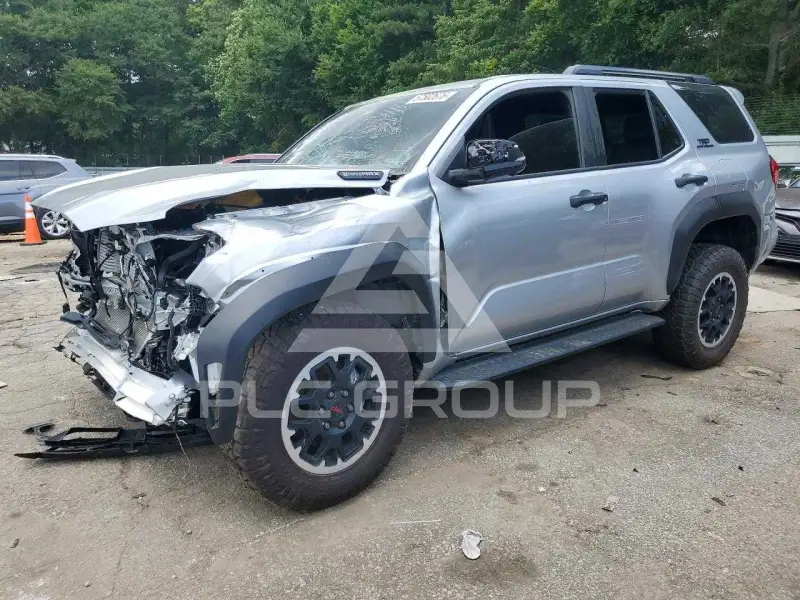 2025 Toyota 4 RUNNER photo
