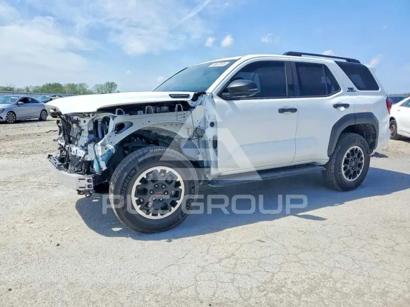 2025 Toyota 4 RUNNER фото