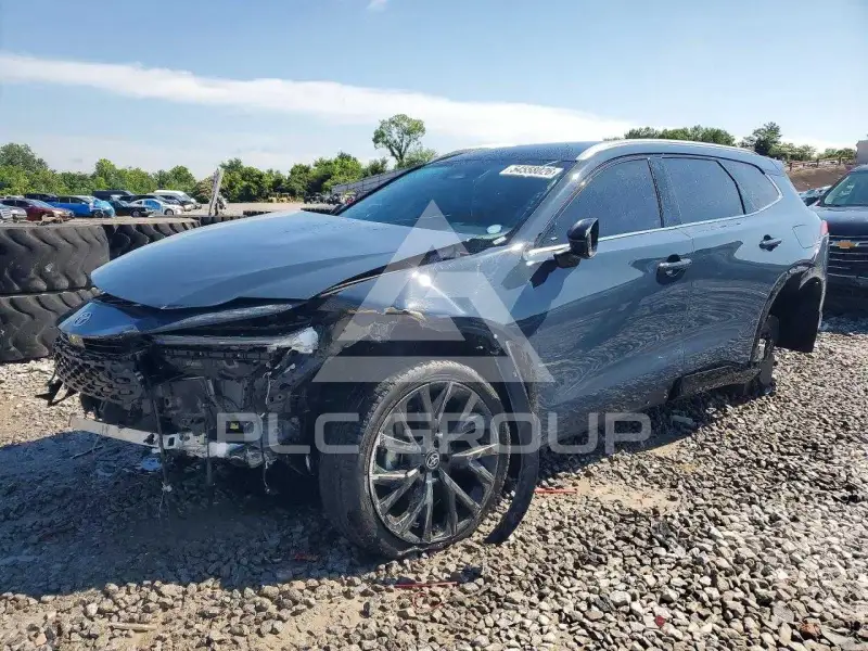 2025 Toyota Crown photo