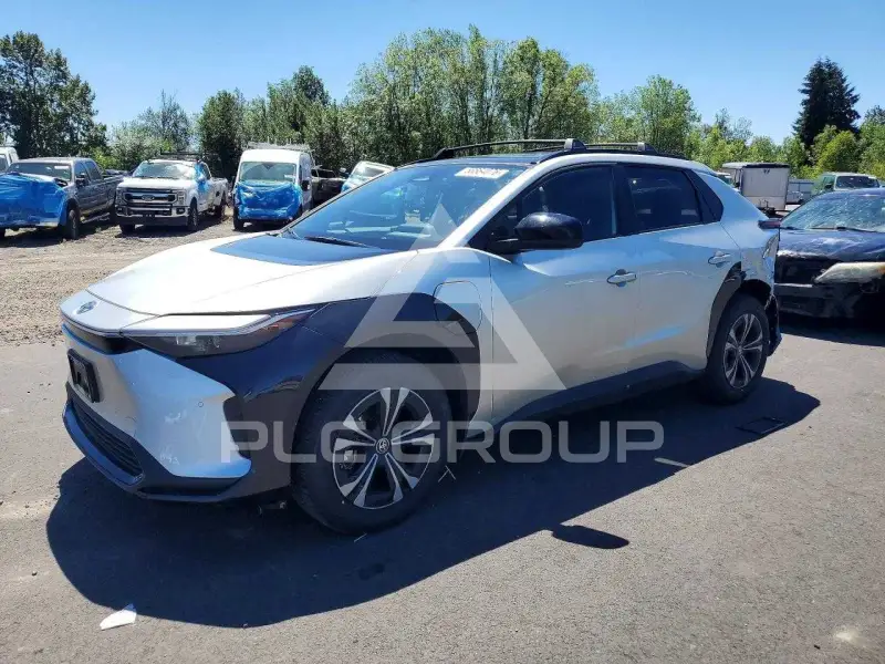 2025 Toyota bZ4X photo