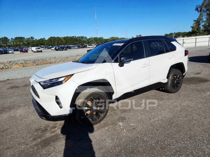 2025 Toyota RAV4 фото