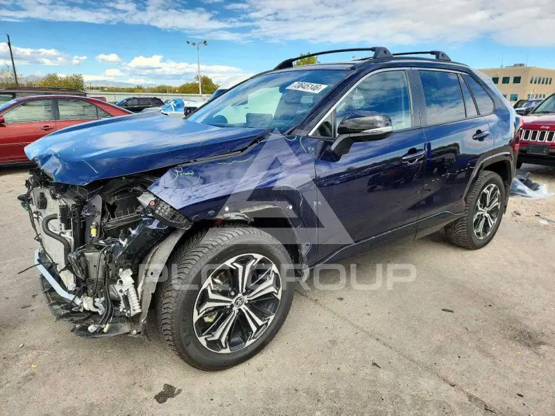 2025 Toyota RAV4 фото