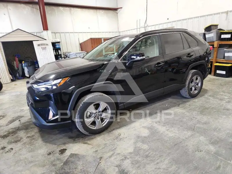 2025 Toyota RAV4 photo