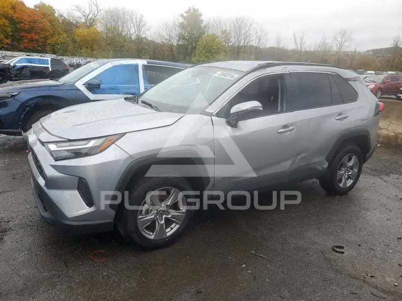 2025 Toyota RAV4 фото