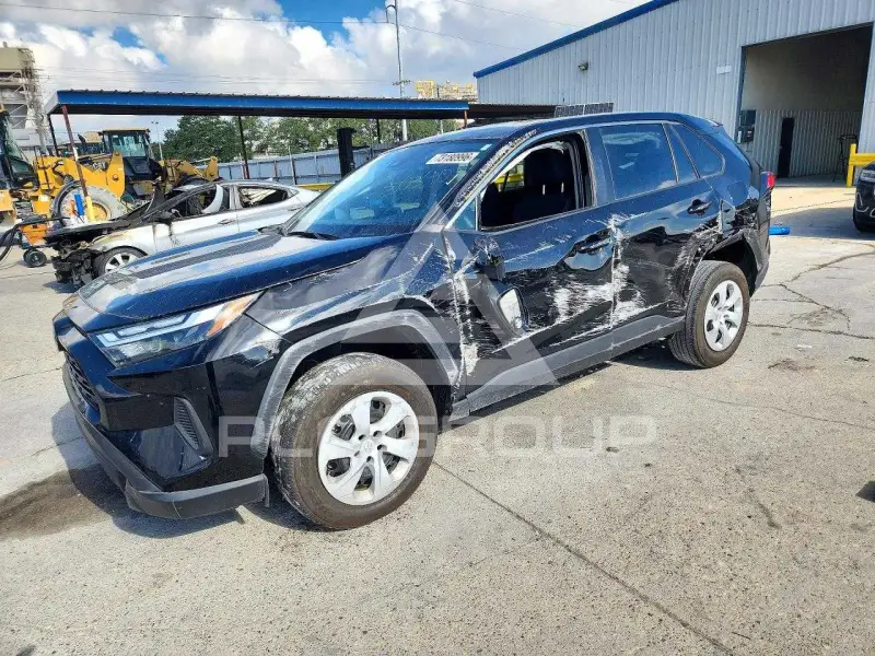 2025 Toyota RAV4 фото