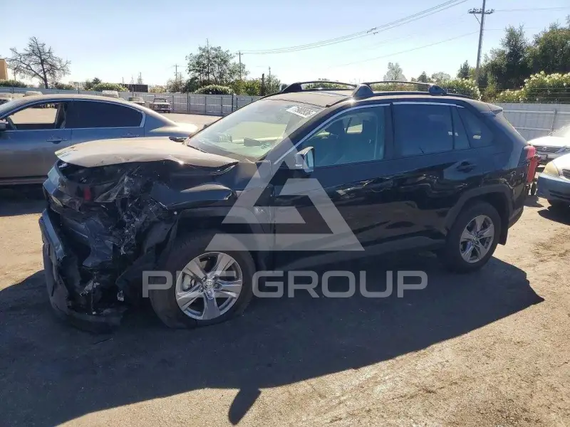 2025 Toyota RAV4 фото