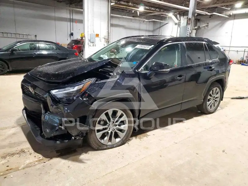 2025 Toyota RAV4 фото