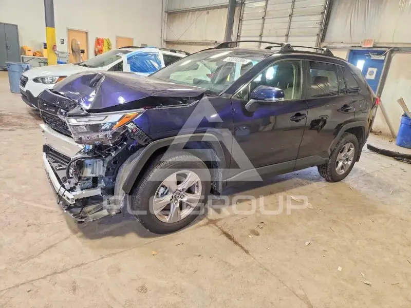 2025 Toyota RAV4 фото