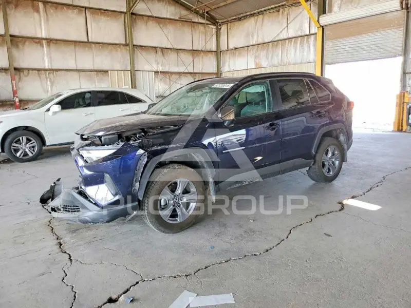 2025 Toyota RAV4 фото