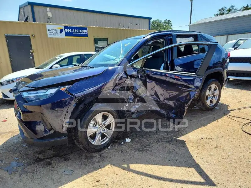 2025 Toyota RAV4 фото
