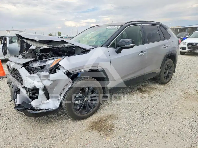 2025 Toyota RAV4 фото