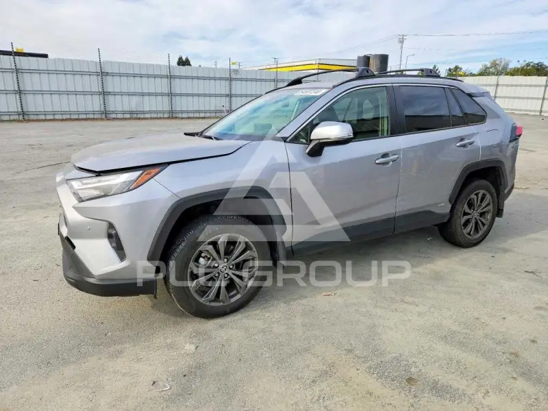2025 Toyota RAV4 фото