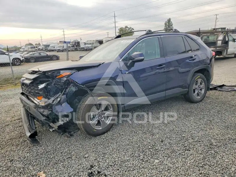2025 Toyota RAV4 фото