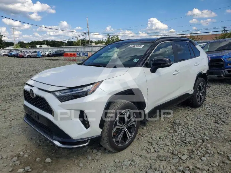 2025 Toyota RAV4 фото