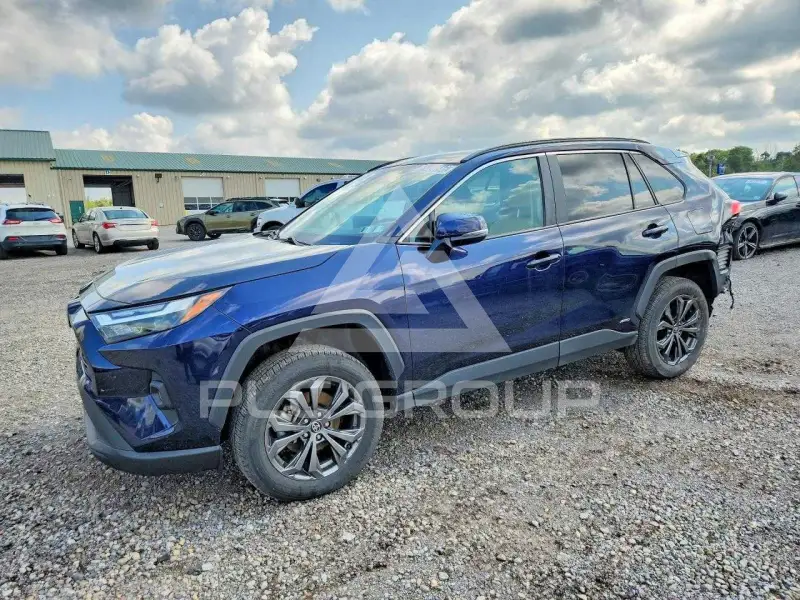 2025 Toyota RAV4 фото