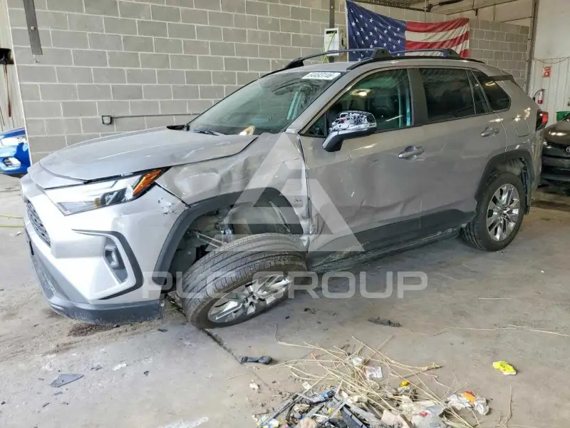 2025 Toyota RAV4 фото