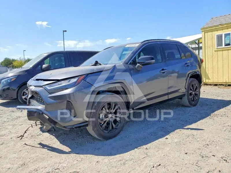 2025 Toyota RAV4 фото