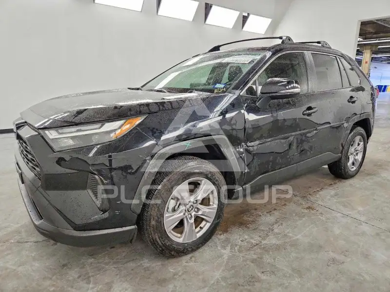 2025 Toyota RAV4 фото