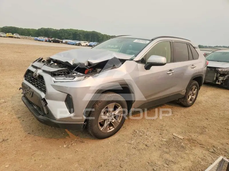 2025 Toyota RAV4 фото