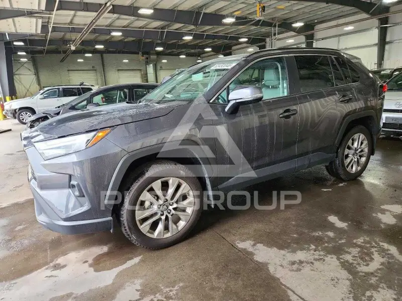 2025 Toyota RAV4 photo