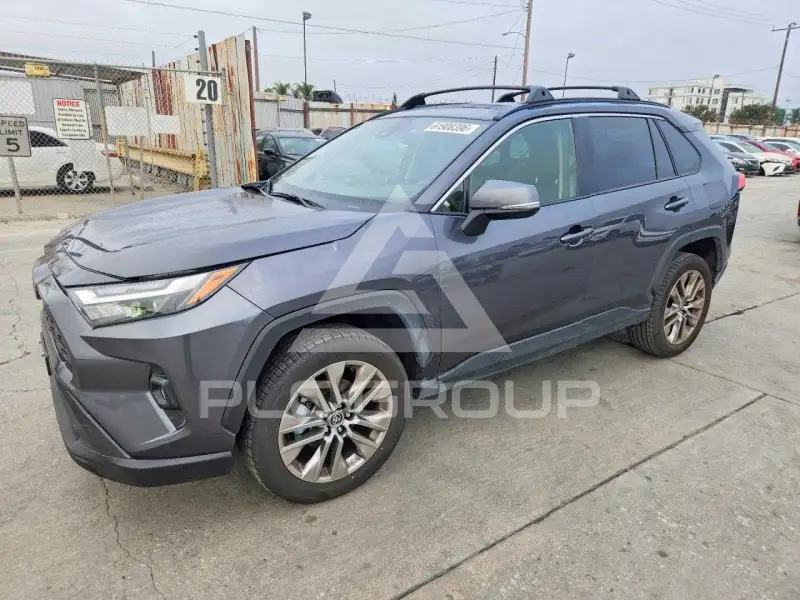 2025 Toyota RAV4 фото