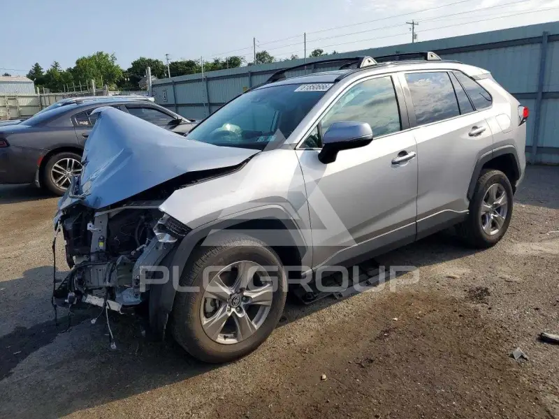 2025 Toyota RAV4 фото