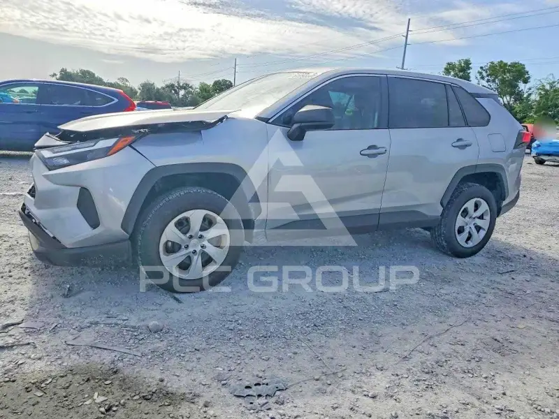 2025 Toyota RAV4 фото