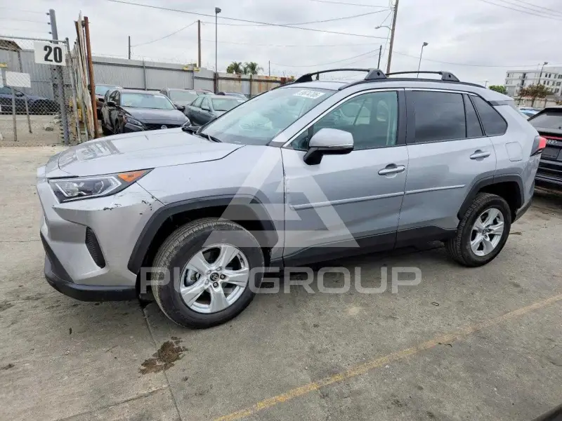 2025 Toyota RAV4 фото