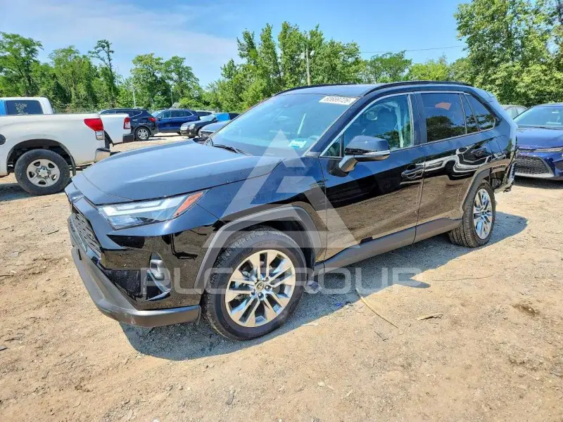 2025 Toyota RAV4 фото