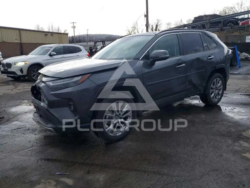 2025 Toyota RAV4 photo