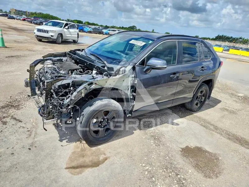 2025 Toyota RAV4 фото