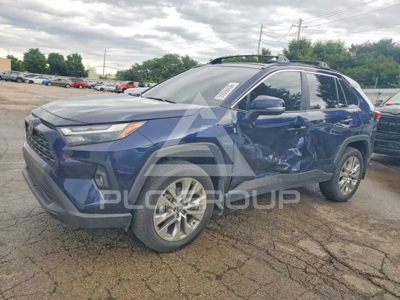 2025 Toyota RAV4 фото