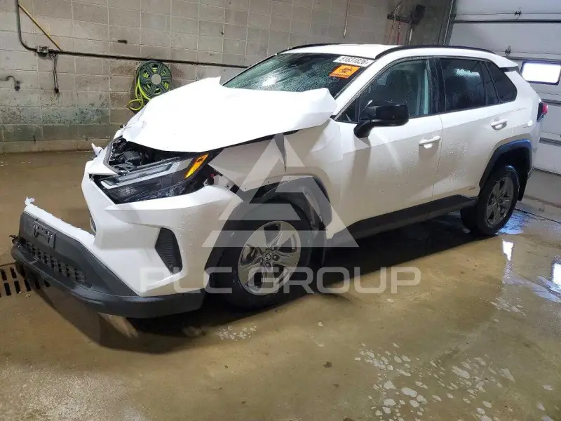2025 Toyota RAV4 фото