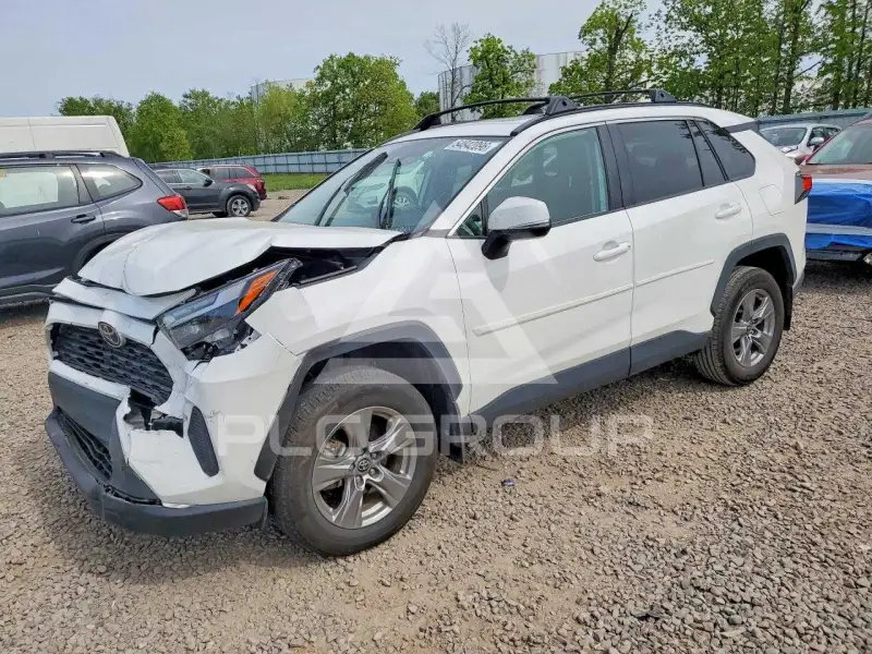 2025 Toyota RAV4 photo