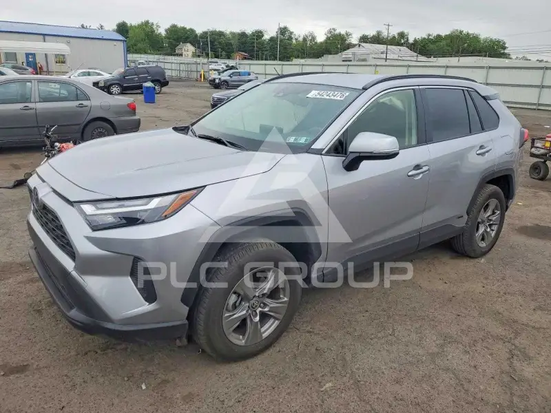 2025 Toyota RAV4 фото