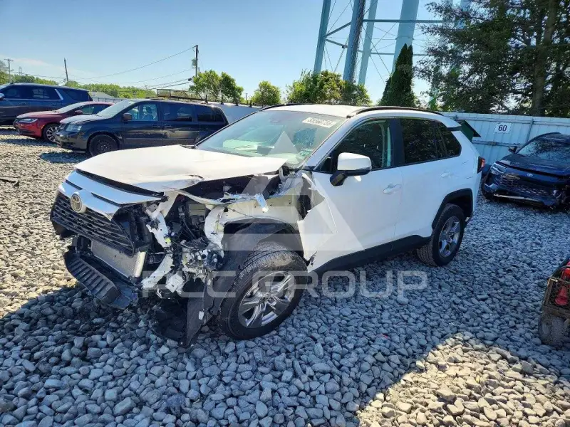 2025 Toyota RAV4 фото