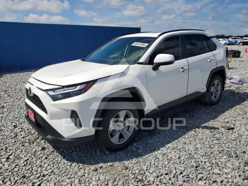 2025 Toyota RAV4 фото
