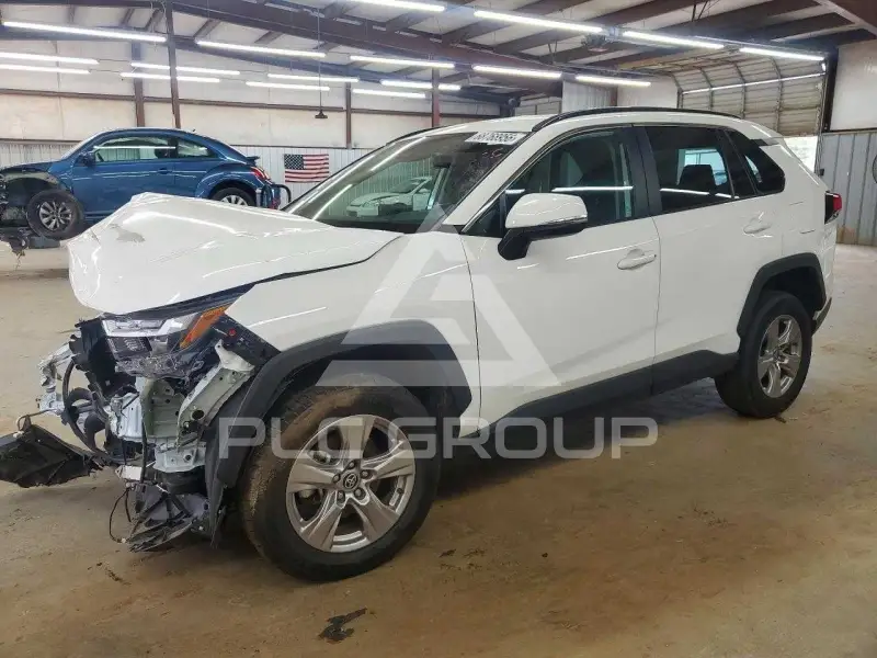 2025 Toyota RAV4 фото