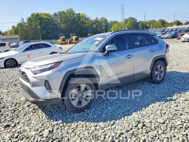 2025 Toyota RAV4 photo