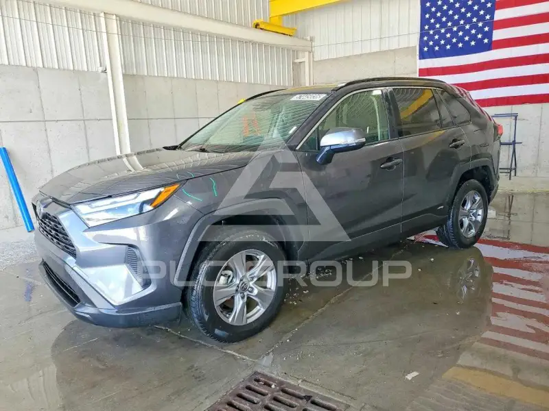 2025 Toyota RAV4 фото