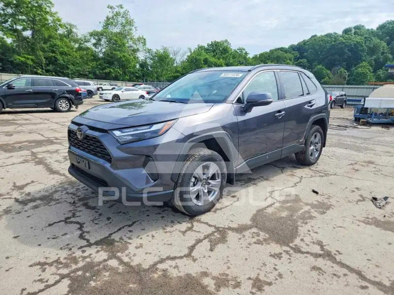 2025 Toyota RAV4 фото