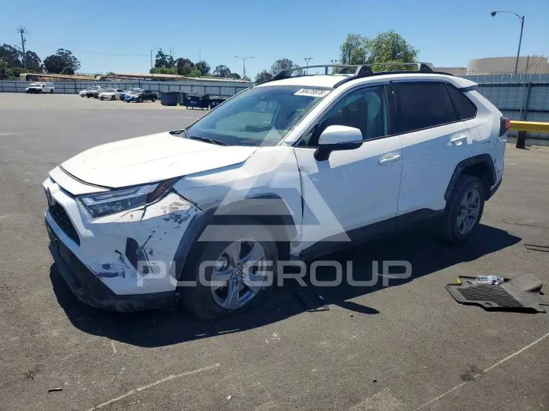 2025 Toyota RAV4 фото