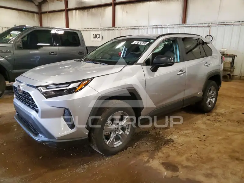 2025 Toyota RAV4 фото
