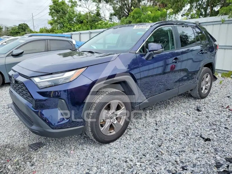 2025 Toyota RAV4 фото