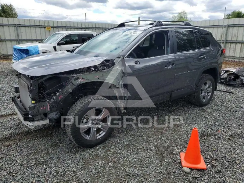 2025 Toyota RAV4 фото