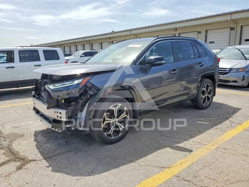2025 Toyota RAV4 фото