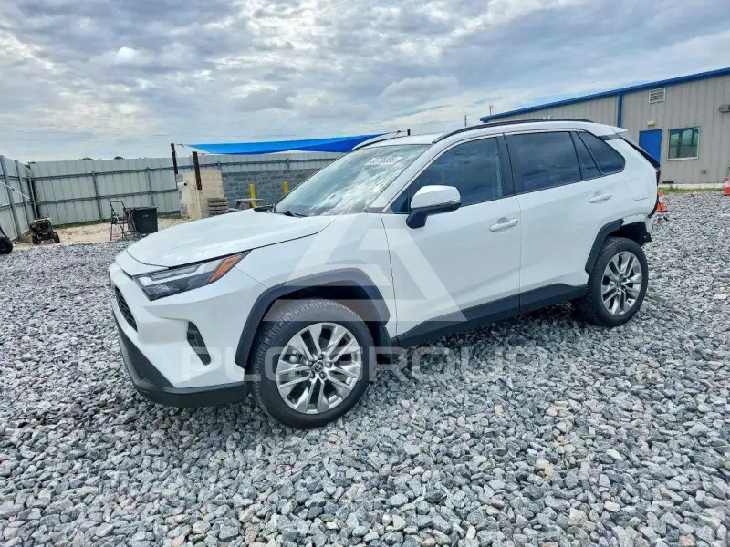 2025 Toyota RAV4 photo