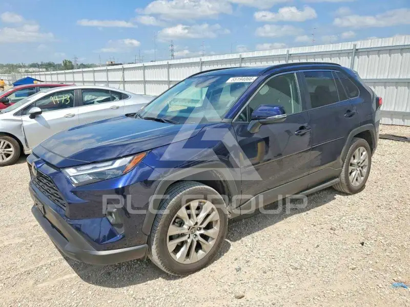2025 Toyota RAV4 photo