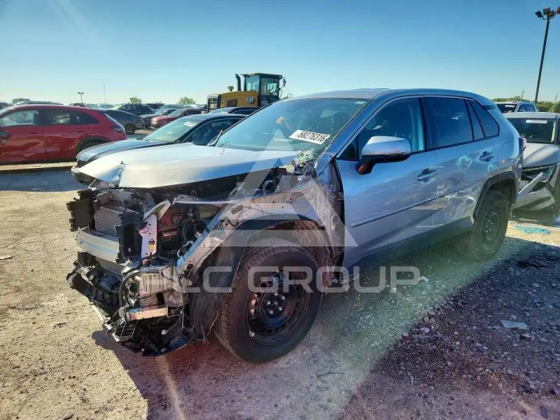 2025 Toyota RAV4 фото