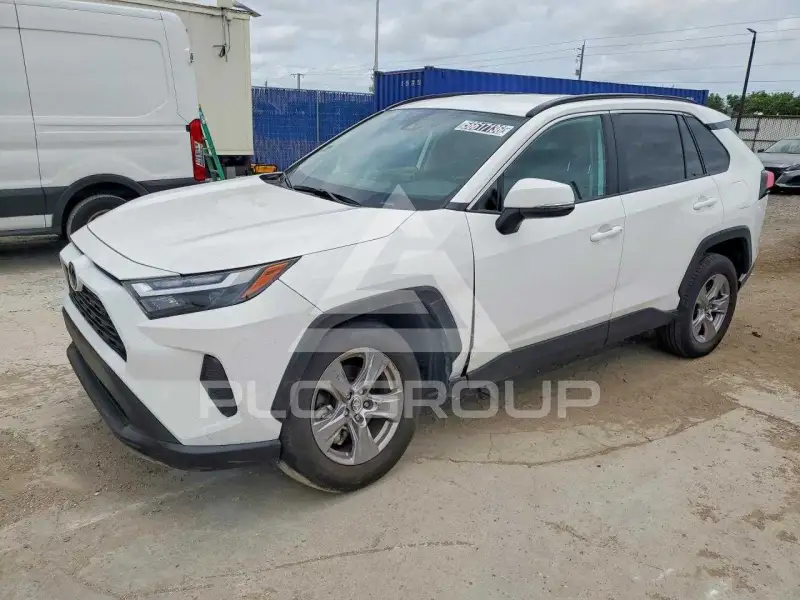 2025 Toyota RAV4 фото